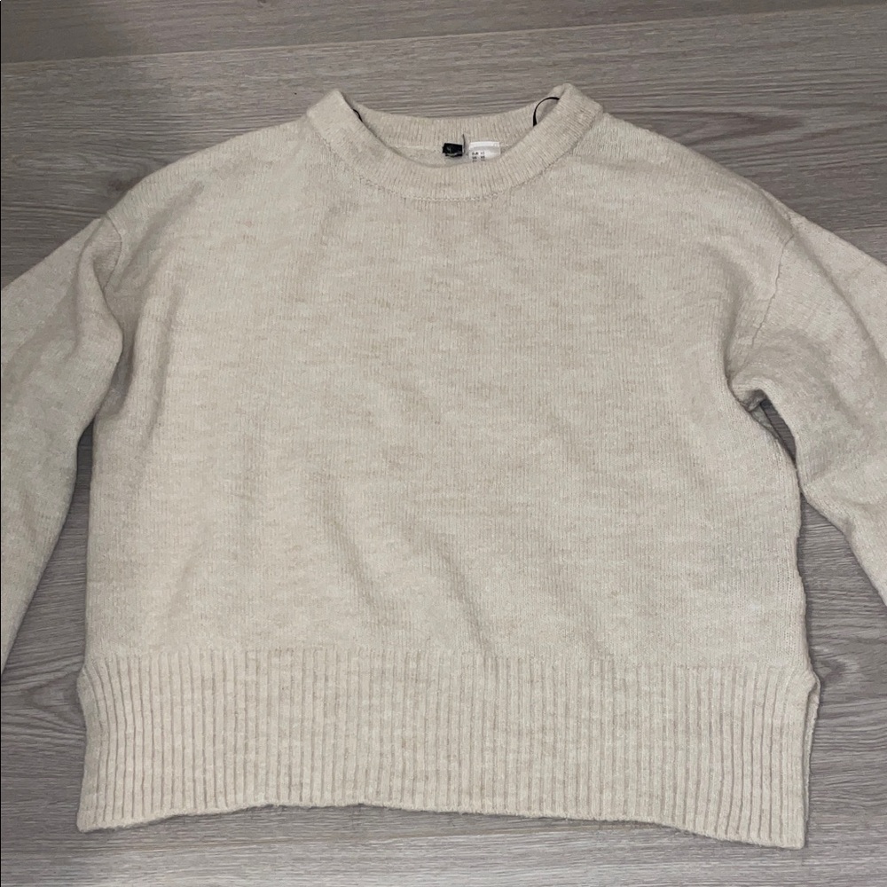 H&M Cream Crew Neck Sweater